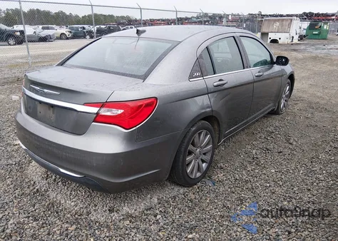2013 Chrysler 200 Touring из США, поврежденный, VIN 1C3CCBBB2DN763570